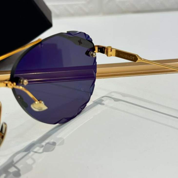 Picture of Hublot Sunglasses _SKUfw71164341fw